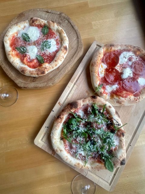 Pizza Napolitan (at home)